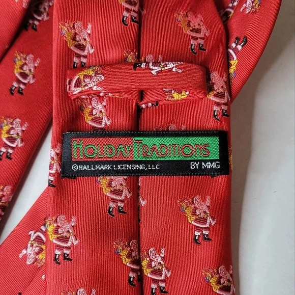 HALLMARK Men's Holiday Santa Clause Necktie - Picture 7 of 7
